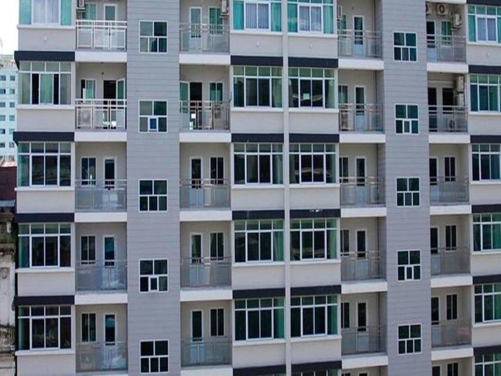 Hotel K Янгон Екстериор снимка