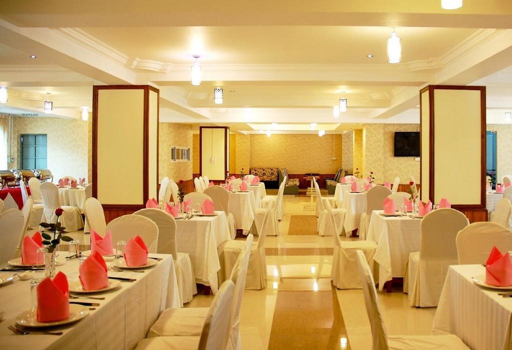 Hotel K Янгон Екстериор снимка
